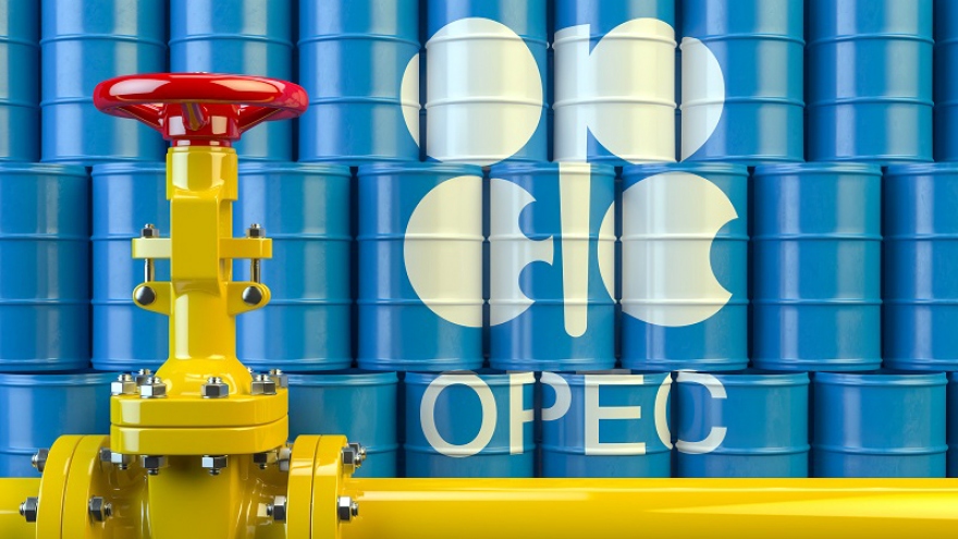 OPEC+ bế tắc khiến "vàng đen" tăng giá, nguy cơ tái diễn cuộc chiến giá dầu