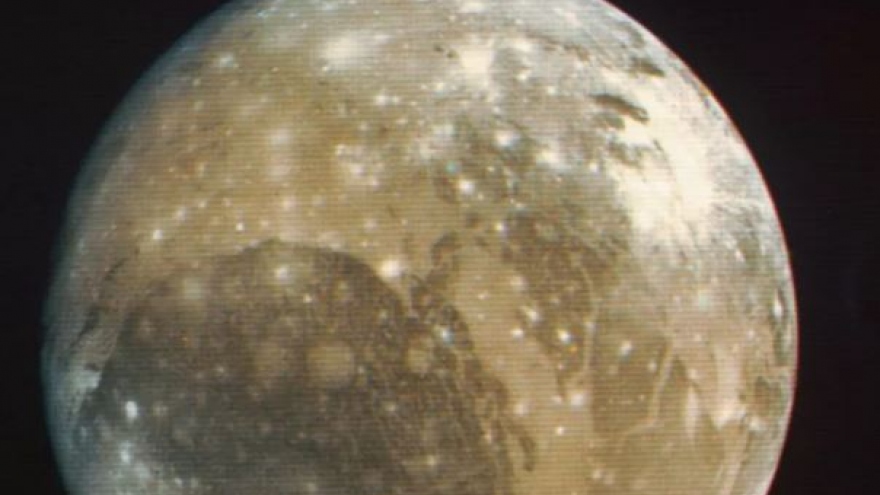 Phát hiện về hơi nước trên bầu khí quyển Ganymede - mặt trăng lớn nhất Hệ Mặt trời