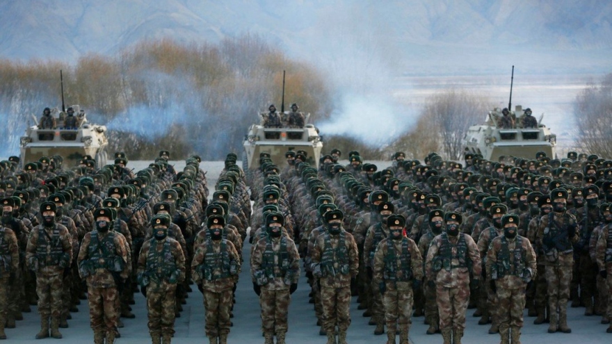 So sánh sức mạnh quân sự Mỹ-Trung Quốc: Ai mạnh hơn?