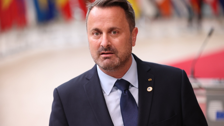 Thủ tướng Luxembourg nhập viện vì dương tính với SARS-CoV-2