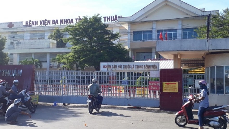 Nữ bác sĩ làm lây lan dịch bệnh tại Bình Thuận bị thôi việc