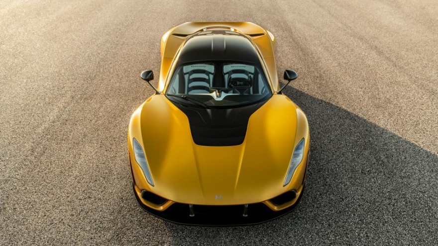 Giá 2,1 triệu USD, siêu phẩm Hypercar Hennessey Venom F5 vẫn "cháy hàng"