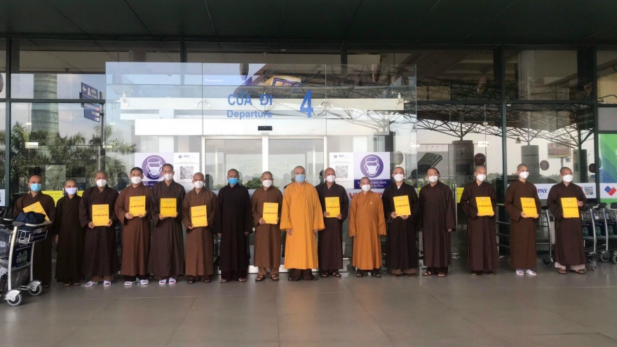 Giáo hội Phật giáo tiễn các nhà sư tình nguyện lên tuyến đầu chống dịch