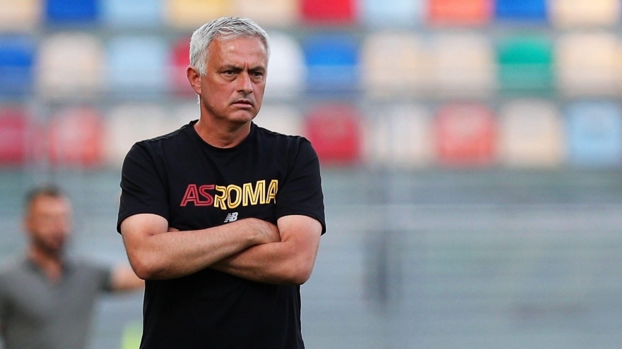 Bốc thăm Europa Conference League: Thầy trò Mourinho gặp đối thủ "lạ hoắc"