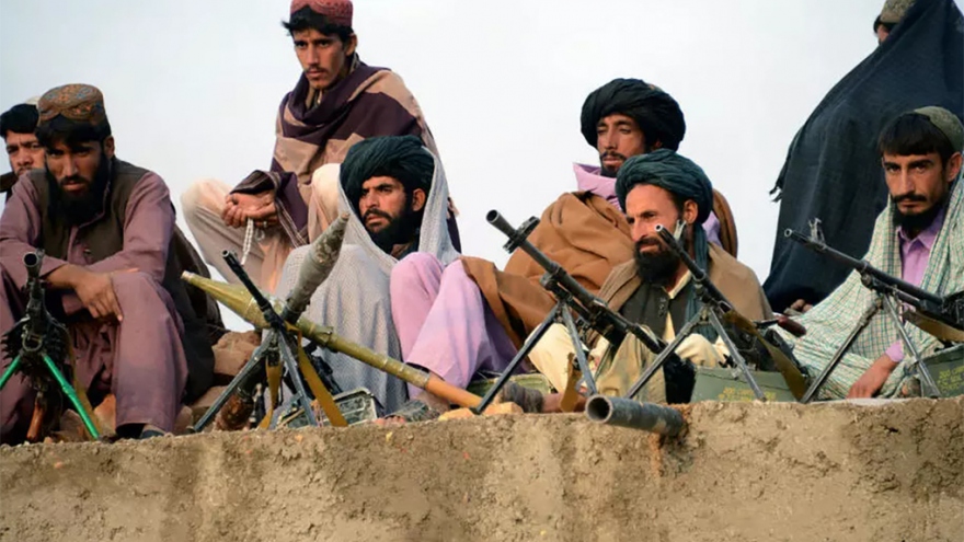 Vì sao Mỹ khó cô lập Taliban?