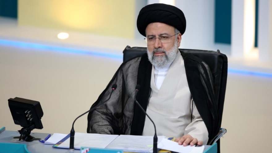 Ông Raisi chính thức là Tổng thống Iran: Luồng gió mới vực dậy đất nước?