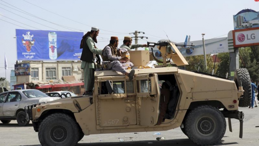 Mỹ rót hàng tỷ USD cho quân đội Afghanistan nhưng hưởng lợi lại là Taliban