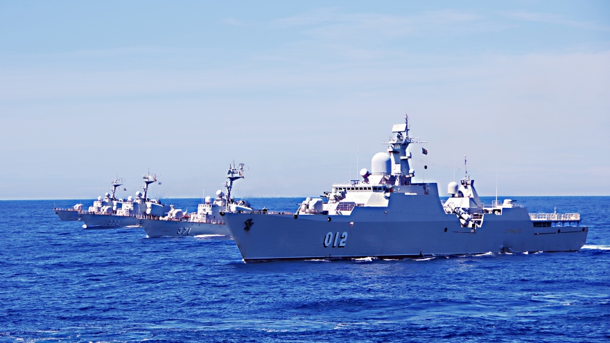  “Báo biển” dũng mãnh trong đội hình tàu chiến đấu mặt nước của Hải quân