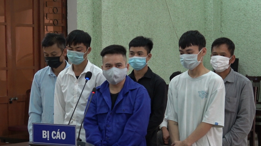 Đưa 54 người Việt xuất cảnh trái phép sang Trung Quốc: 12 năm tù cho kẻ cầm đầu