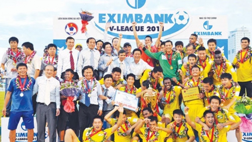 Ngày này năm xưa: SLNA vô địch V-League sau trận "chung kết" với Hà Nội T&T