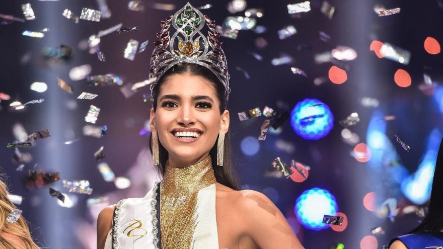 Người đẹp cao 1m80 đăng quang Hoa hậu Hoàn vũ Bolivia
