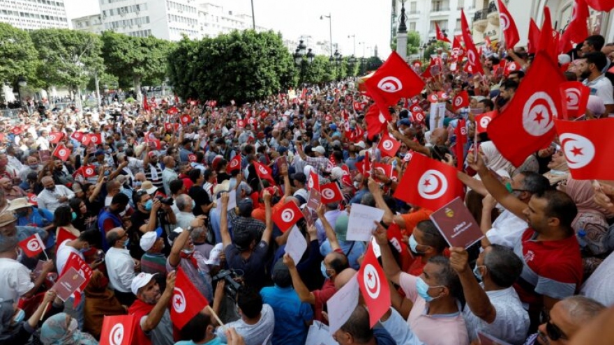 Biểu tình lớn ở Tunisia chống lại Tổng thống Kais Saeed