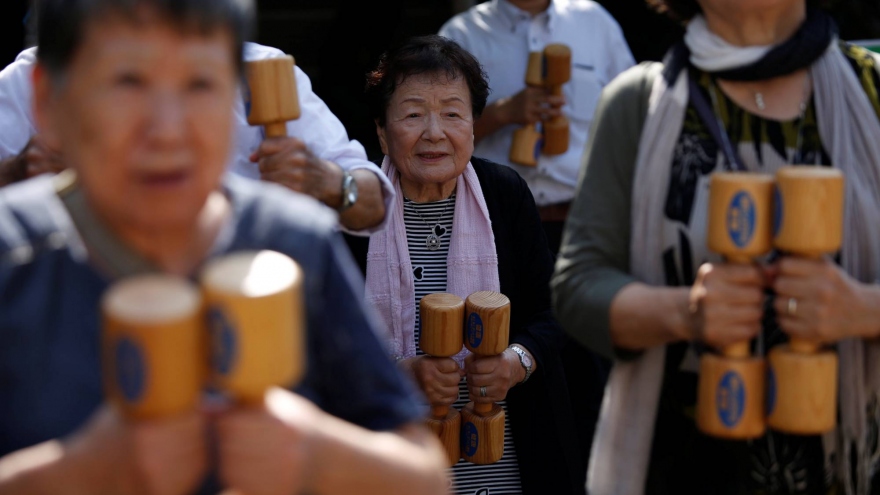 Số người trên 100 tuổi ở Nhật Bản cao kỷ lục