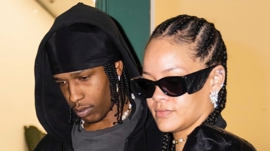 Tỷ phú Rihanna đeo trang sức sang trọng đi mua sắm cùng bạn trai rapper