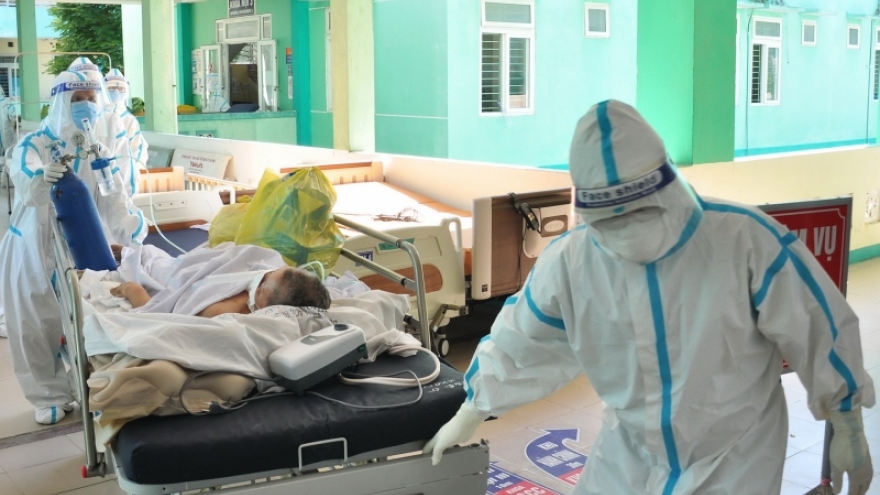 Một bệnh nhân Covid-19 ở Đà Nẵng tiên lượng xấu đã hồi phục và xuất viện