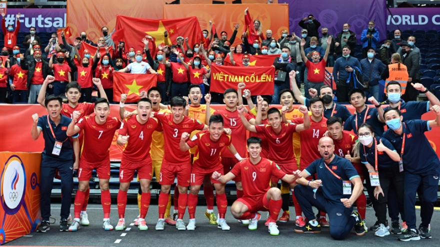 Hôm nay, ĐT Futsal Việt Nam lên đường về nước sau kỳ tích World Cup