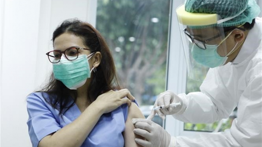 Cuộc đua tiêm mũi vaccine tăng cường làm gia tăng bất bình đẳng ở Đông Nam Á