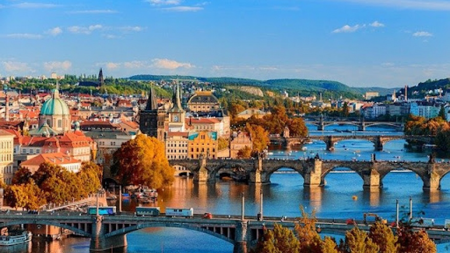 Tạp chí Time Out bình chọn Praha là thành phố đẹp nhất thế giới năm 2021