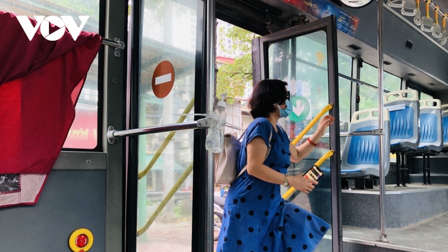 Xe buýt ở Hà Nội sẽ hoạt động trở lại từ ngày 1/10?