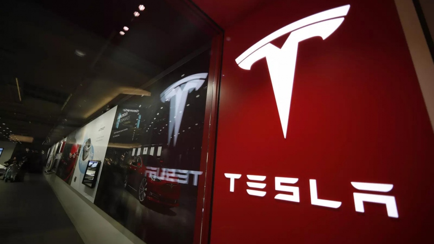 Tesla phải bồi thường 137 triệu USD cho một nhân viên cũ
