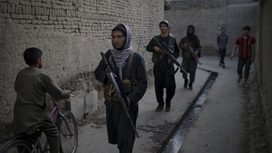 Chế độ cai trị hà khắc của Taliban: Người hoan nghênh, người thấp thỏm lo sợ