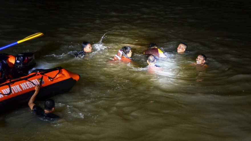 Ít nhất 11 học sinh thiệt mạng vì đuối nước ở Indonesia