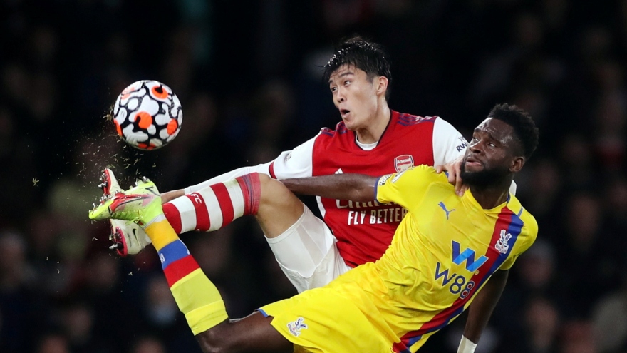 Hòa kịch tính Crystal Palace, Arsenal duy trì mạch bất bại