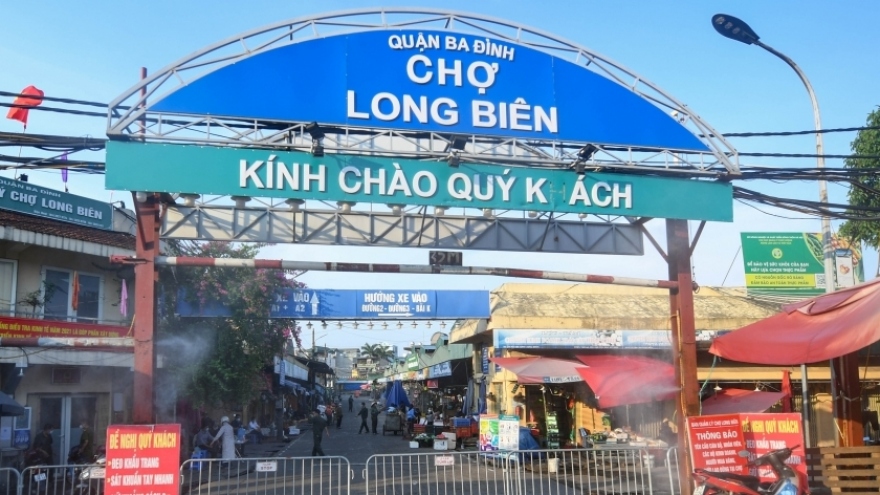 Chợ Long Biên được hoạt động trở lại