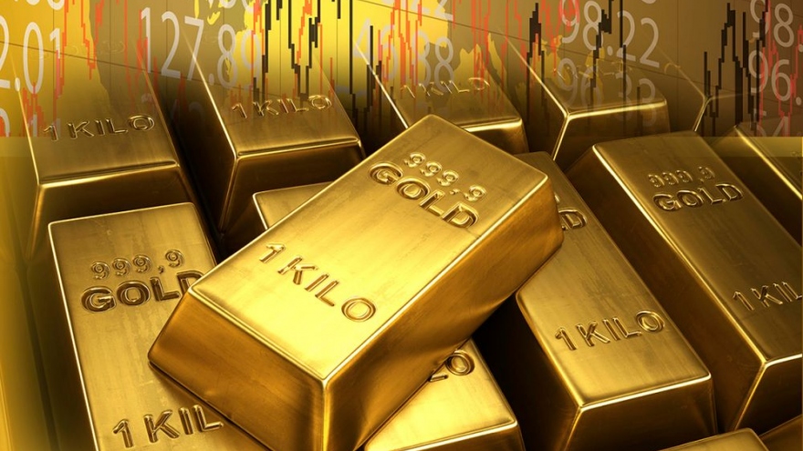 Giá bán vàng SJC cao hơn vàng thế giới trên 9 triệu đồng/lượng