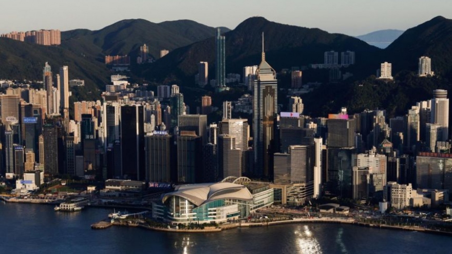 Covid-19 đe dọa làm suy yếu vị thế trung tâm tài chính của Hong Kong (Trung Quốc)