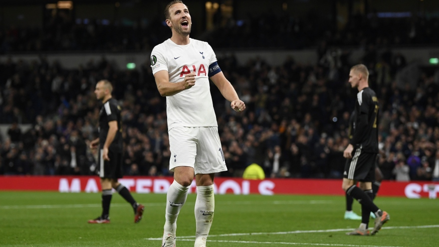 Harry Kane ghi hat-trick, Tottenham thắng dễ Mura ở Europa Conference League