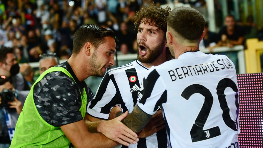 Vượt "ải" Torino, Juventus nối dài mạch thắng