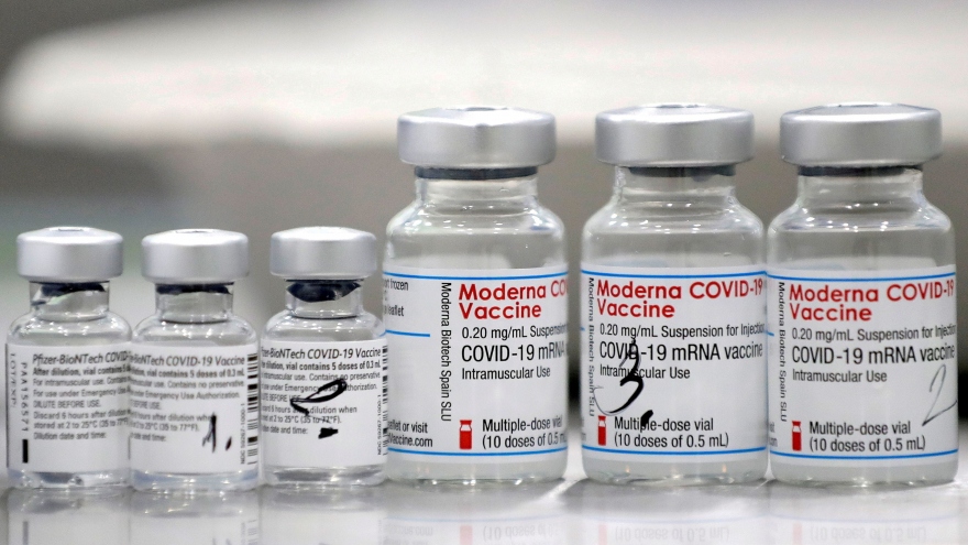 Moderna tuyên bố vaccine ngừa Covid-19 của mình an toàn đối với trẻ em từ 6 tới 11 tuổi