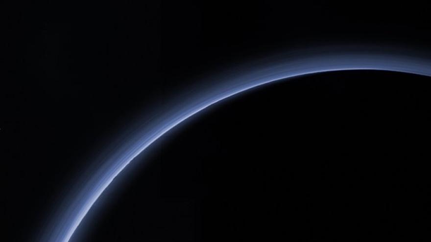 Khí quyển của sao Diêm Vương đang dần biến mất?