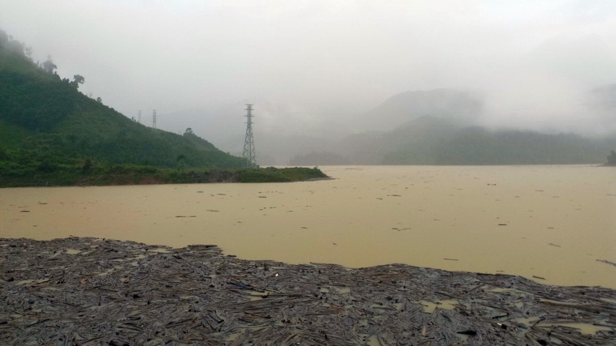 Quảng Nam yêu cầu các thủy điện điều tiết đưa về "mực nước cao nhất trước lũ" 