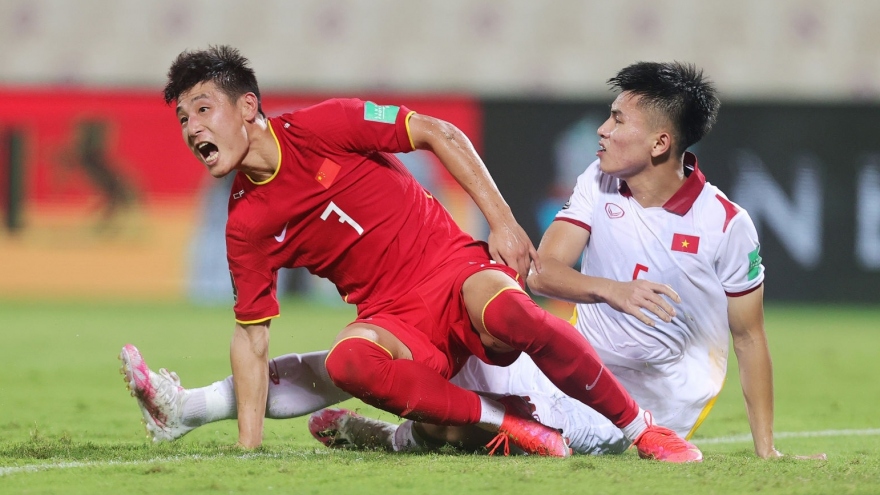 ĐT Việt Nam chia tay Thanh Bình, Văn Xuân trước trận gặp Oman