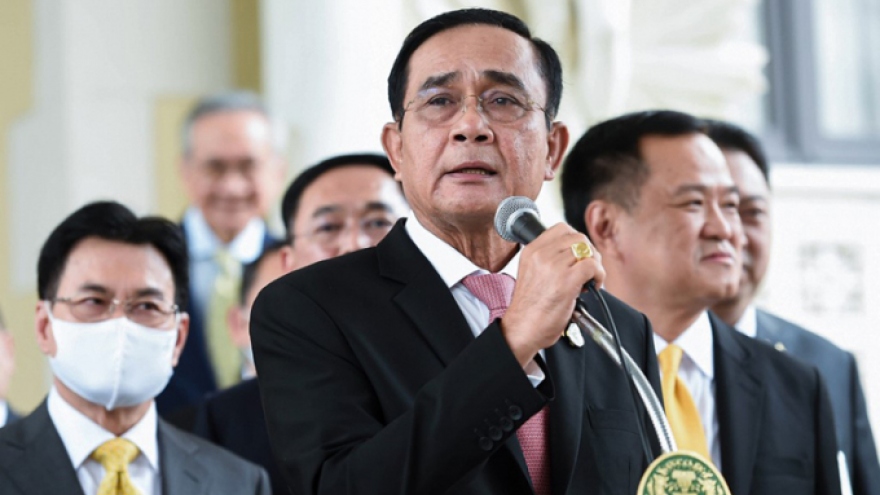 Thủ tướng Thái Lan yêu cầu người dân hợp tác để mở cửa trở lại