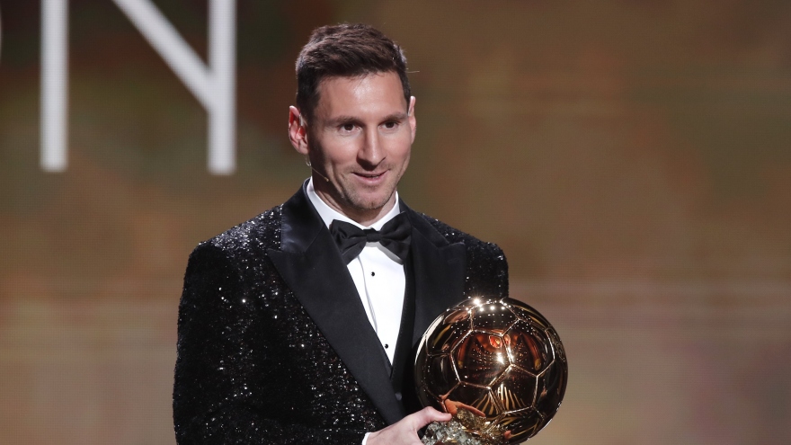 Messi giành Quả bóng Vàng thứ 7 trong sự nghiệp