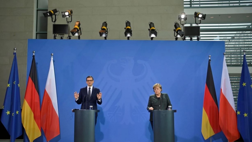 Thủ tướng Đức cảnh báo Nga sẽ phải “trả giá đắt” nếu hành động hung hăng với Ukraine