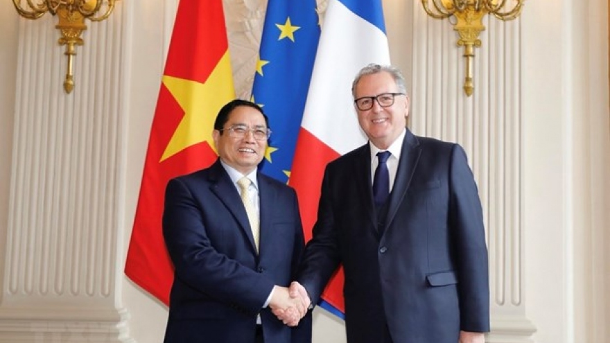 PM lauds legislatures’ contributions to Vietnam-France ties