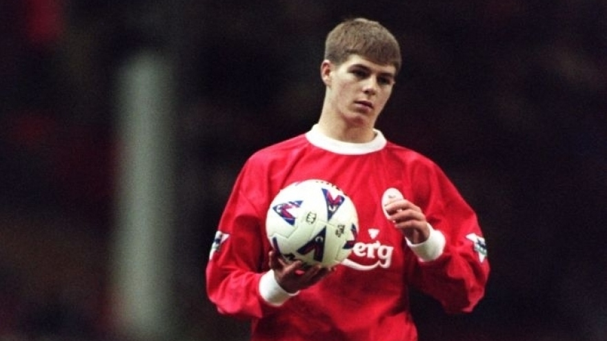 Ngày này năm xưa: Steven Gerrard ra mắt Liverpool