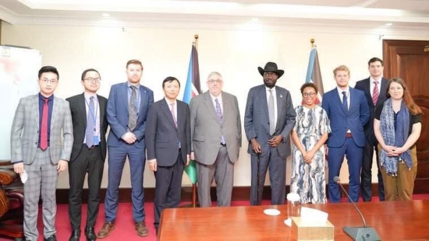 Đại sứ Đặng Đình Quý dẫn đầu Đoàn công tác của Hội đồng Bảo an thăm Nam Sudan