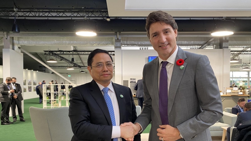 Thủ tướng tiếp xúc song phương với Thủ tướng Canada và lãnh đạo nhiều nước