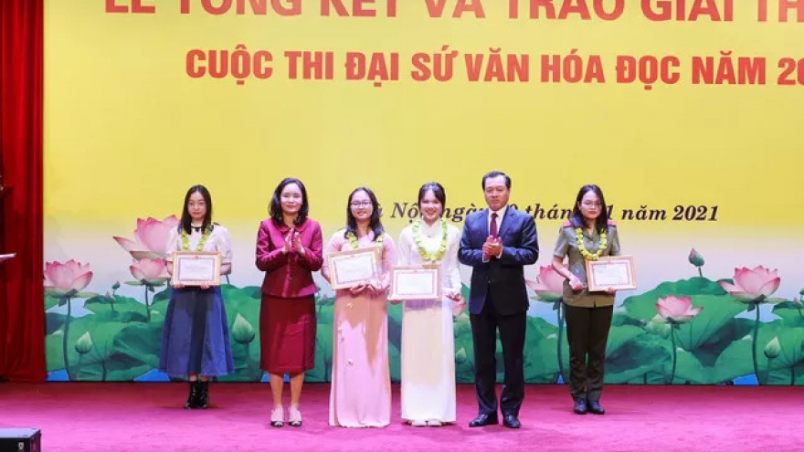 Trao gần 300 giải thưởng trong cuộc thi Đại sứ văn hoá đọc 2021