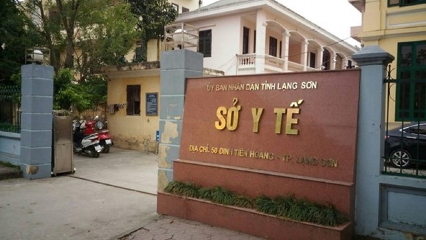 Bắt tạm giam một Trưởng phòng của Sở Y tế tỉnh Lạng Sơn