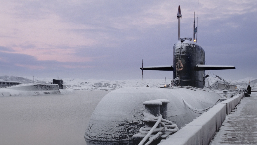 Đô đốc Nga tiết lộ nguyên nhân vụ chìm tàu ngầm Kursk năm 2000