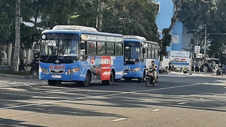 Nhiều tuyến xe nội tỉnh, liên tỉnh ở Tiền Giang vắng khách trong ngày đầu hoạt động trở lại