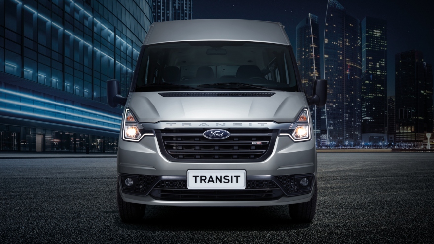 Ford Transit 2022 ra mắt, giá 845 triệu đồng