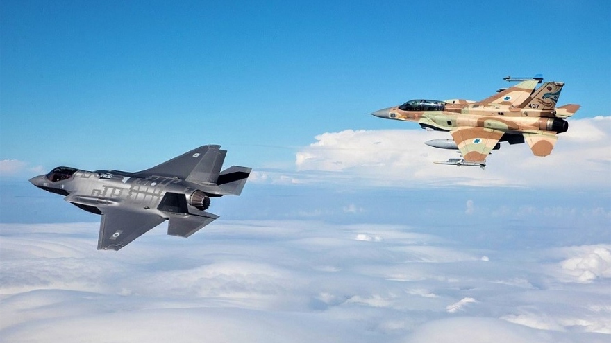 
        Mỹ và Israel huấn luyện tấn công tầm xa các cơ sở hạt nhân của Iran
                              