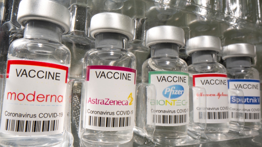 Moderna đồng ý cung cấp thêm 150 triệu liều vaccine ngừa Covid-19 cho COVAX